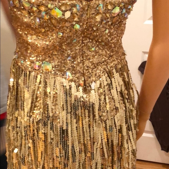 Gold prom dress - Picture 6 of 6
